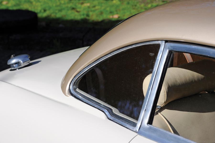 Детали экстерьера Siata Daina SL Coupe 1952 года  (фото 9 из 21)
